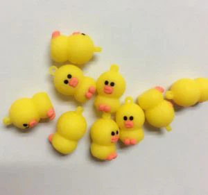 Söpö Tyttö Silikoni Avaimenperä Pehmeä Kirjain Kumi Avaimenperä